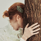 Natures Whisper Leaf Clip