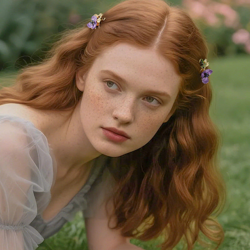 Monet's Garden Side Clip