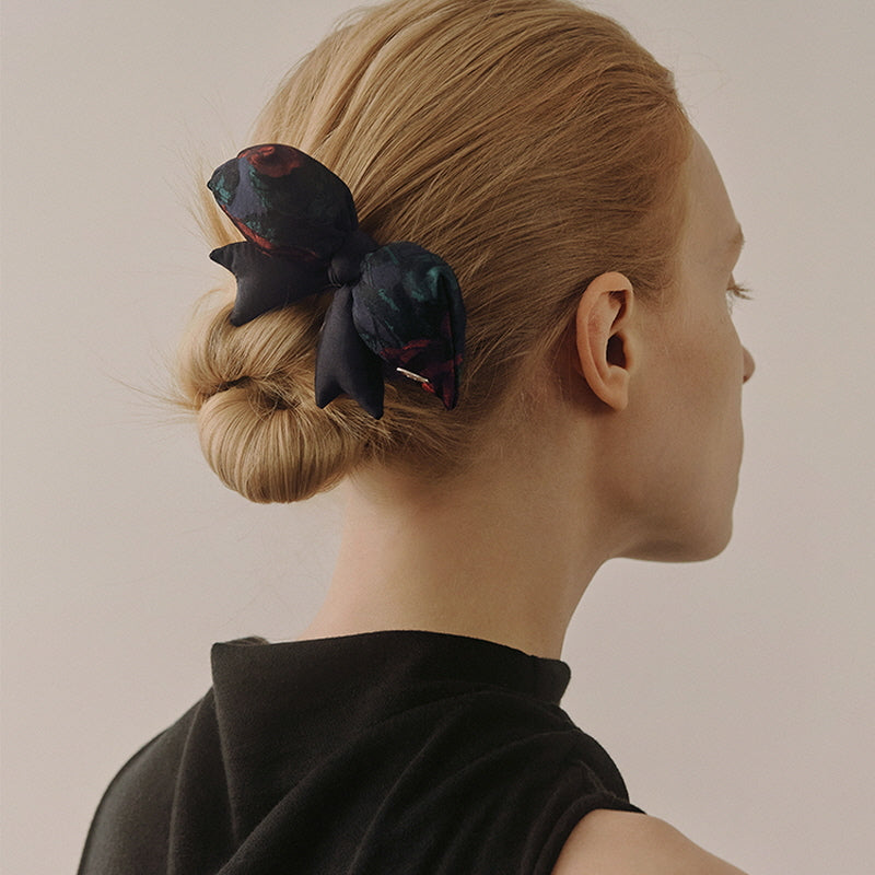 Romantic Noir Hair Stick