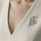 Sun-Kissed Seaweed Brooch