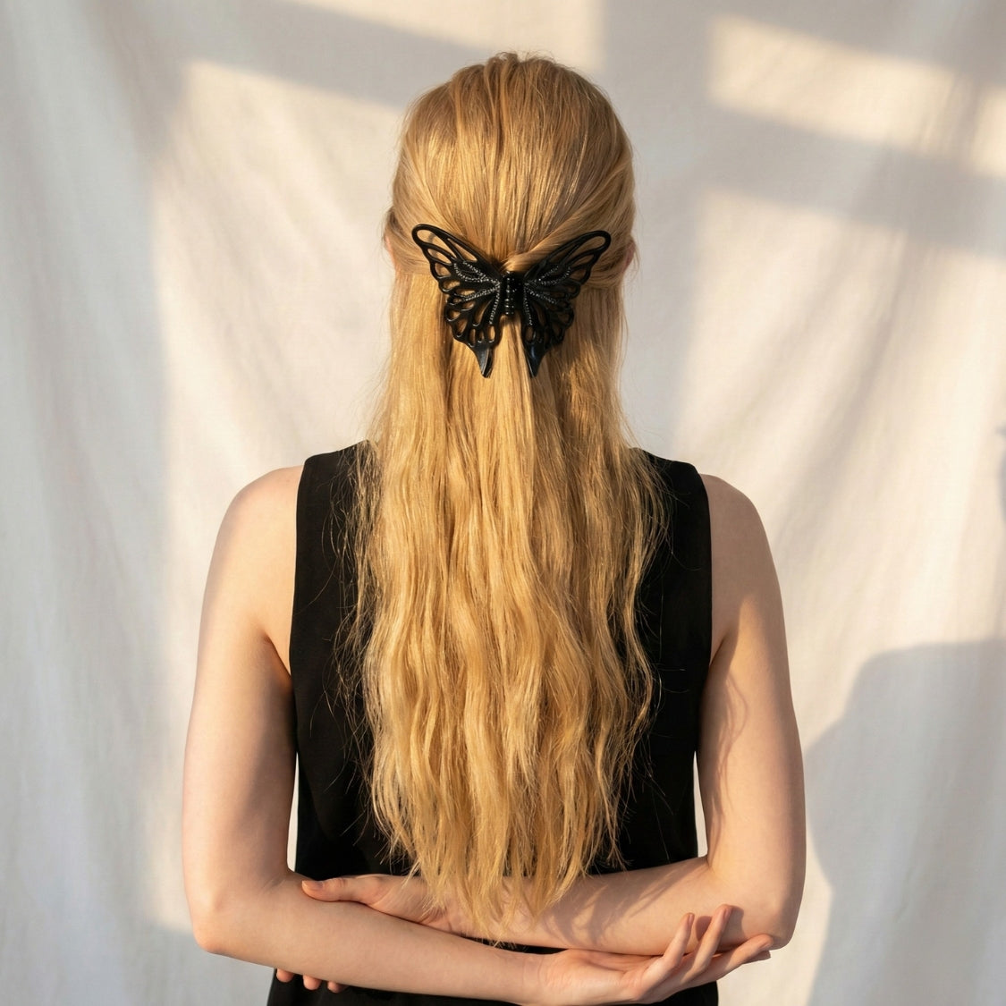 Aveline Aureate Wing Hair Pin