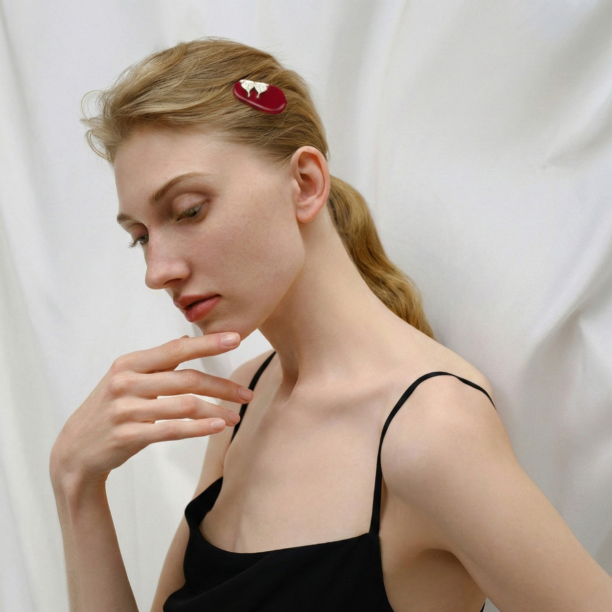 Aureate Drift Butterfly Clip