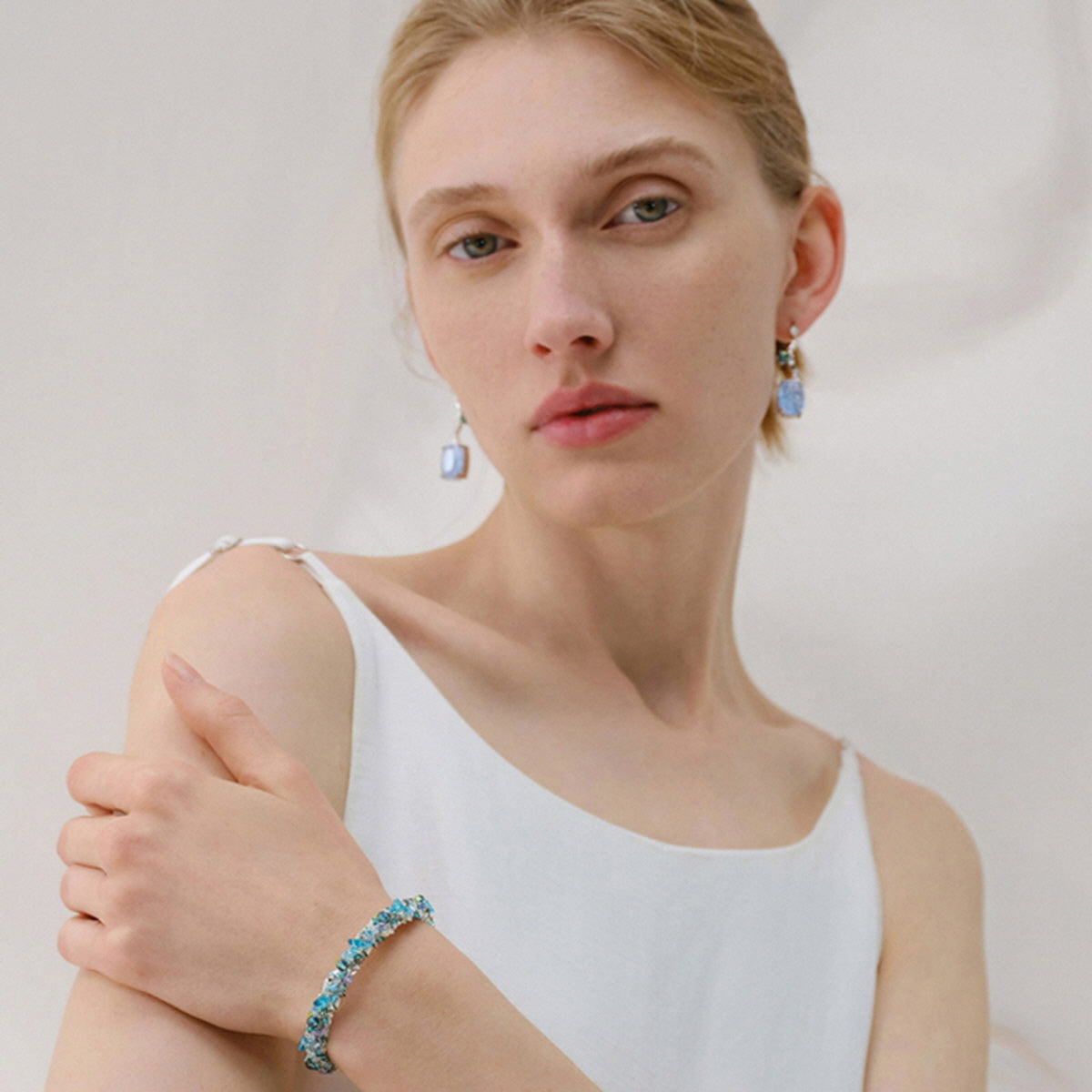 Ocean Shimmer Fragment Bracelet