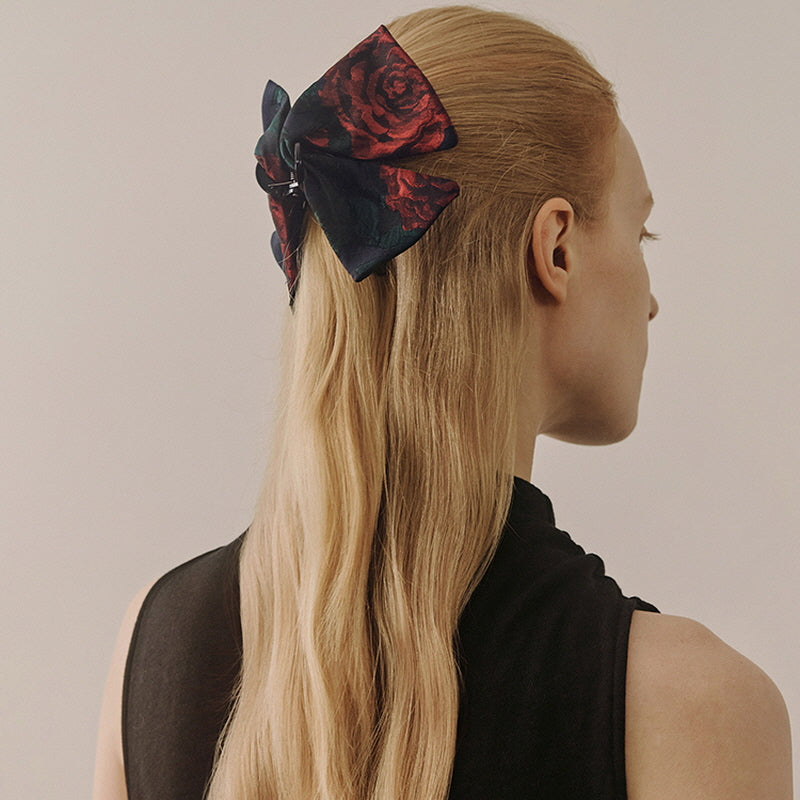 Romantic Noir Bow Clip