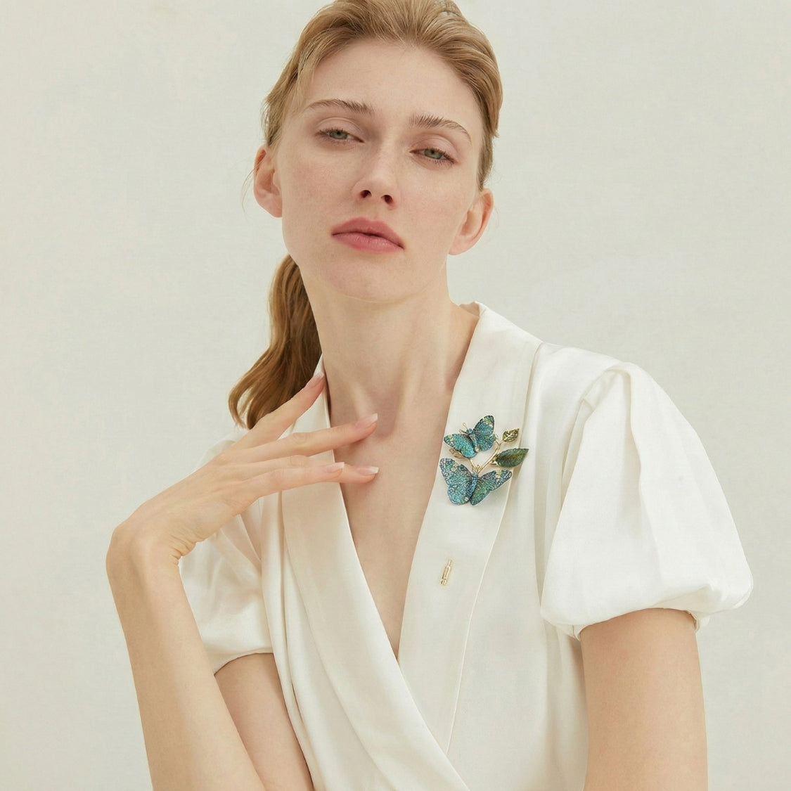 Jardin Gleam Butterfly Branch Brooch