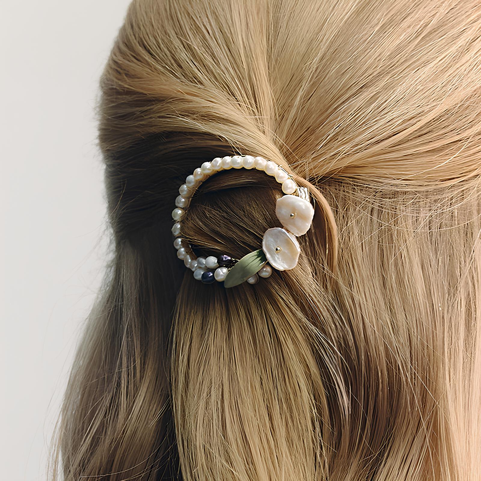 Garden Bloom Circle Hair Pin