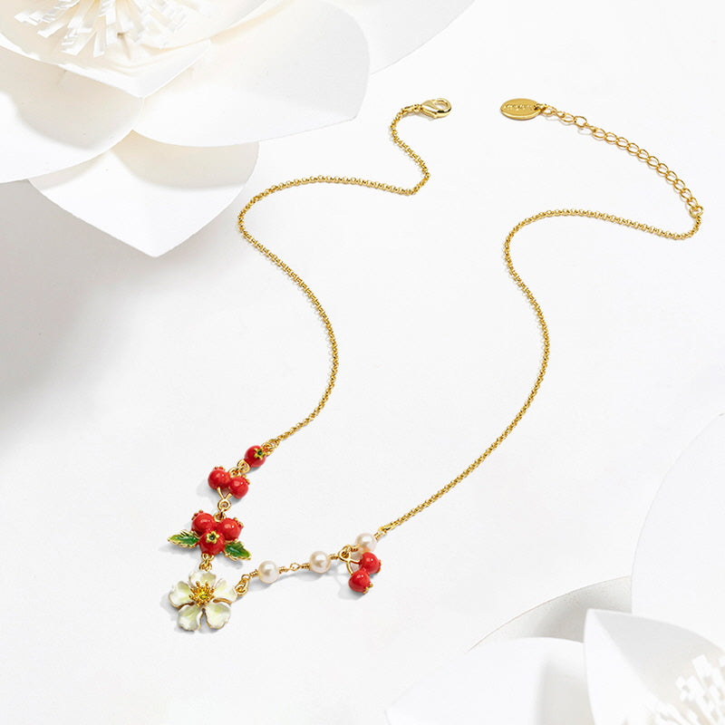 Red Berry Flower Necklace