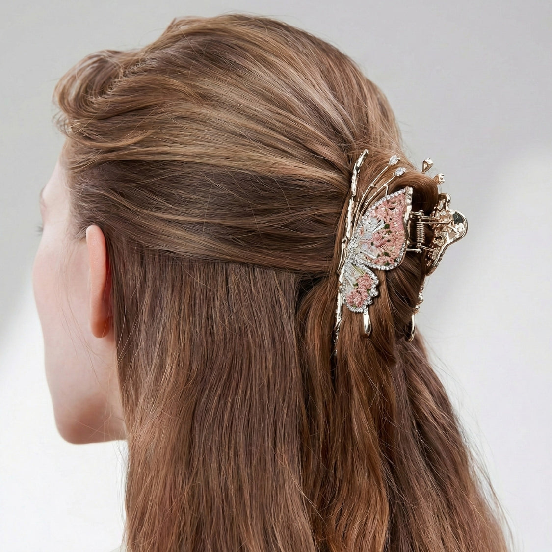 Ardent Grove Butterfly Clip