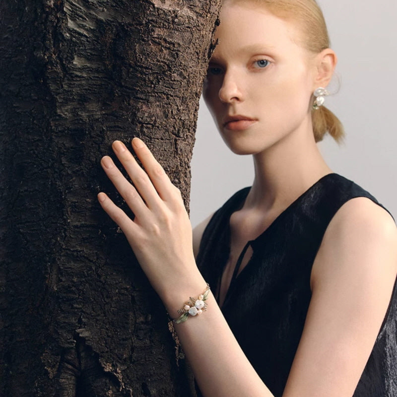 Garden Bloom Pearl Bracelet