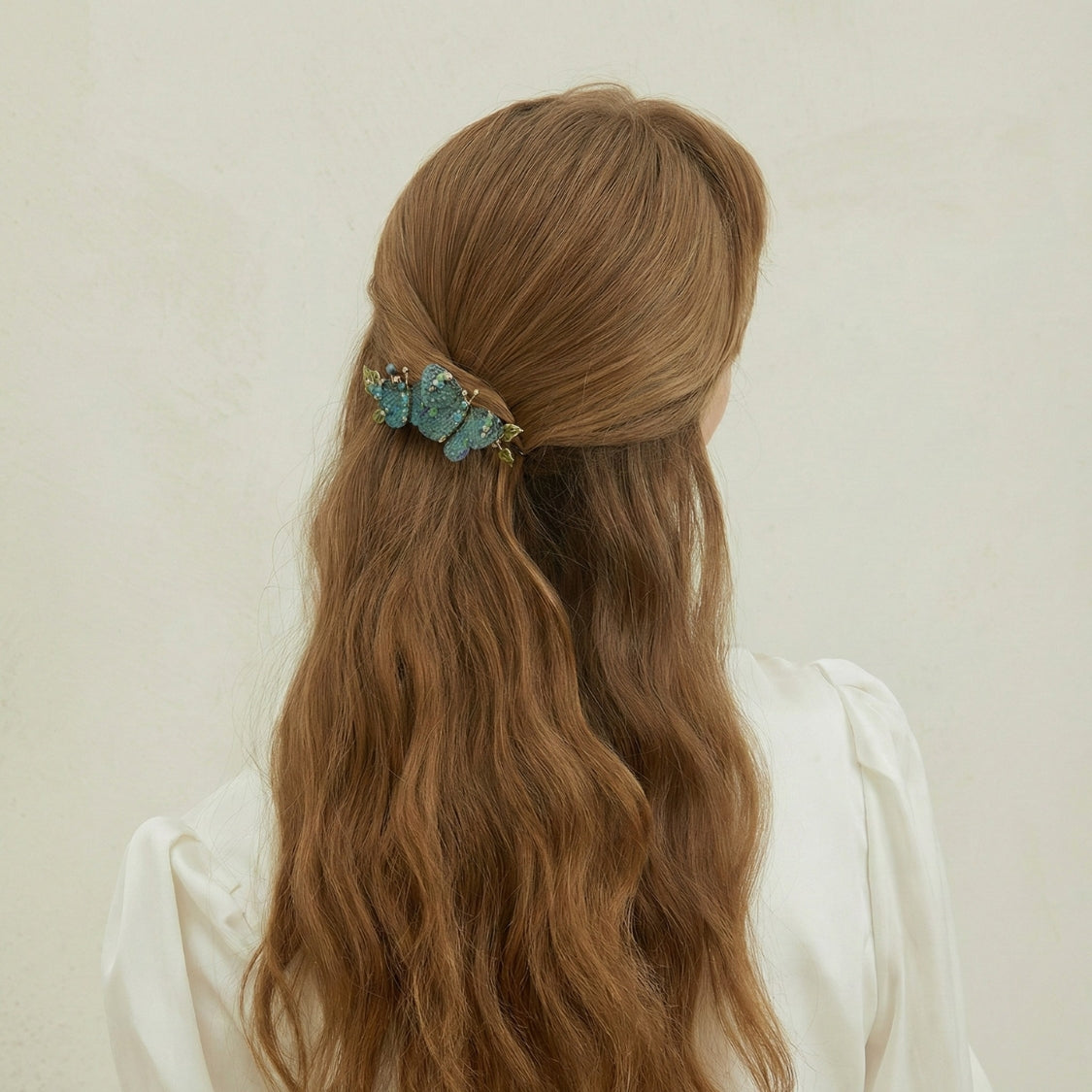 Jardin Gleam Butterfly Vine Hair Pin