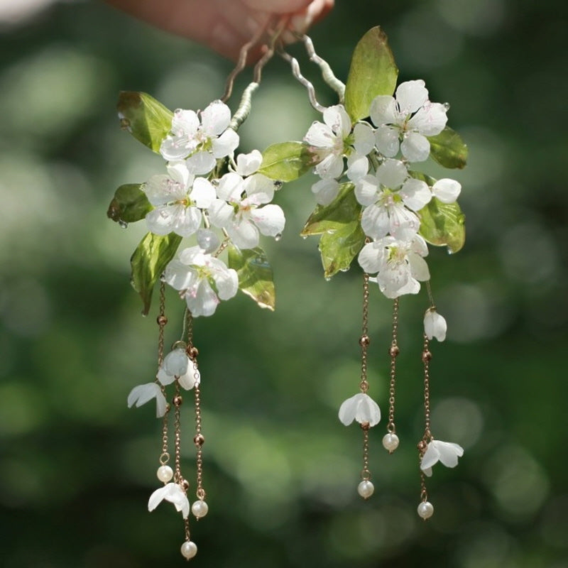 Plum Blossom U-shaped Tassel Hair Stick