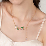 Gardenia Necklace