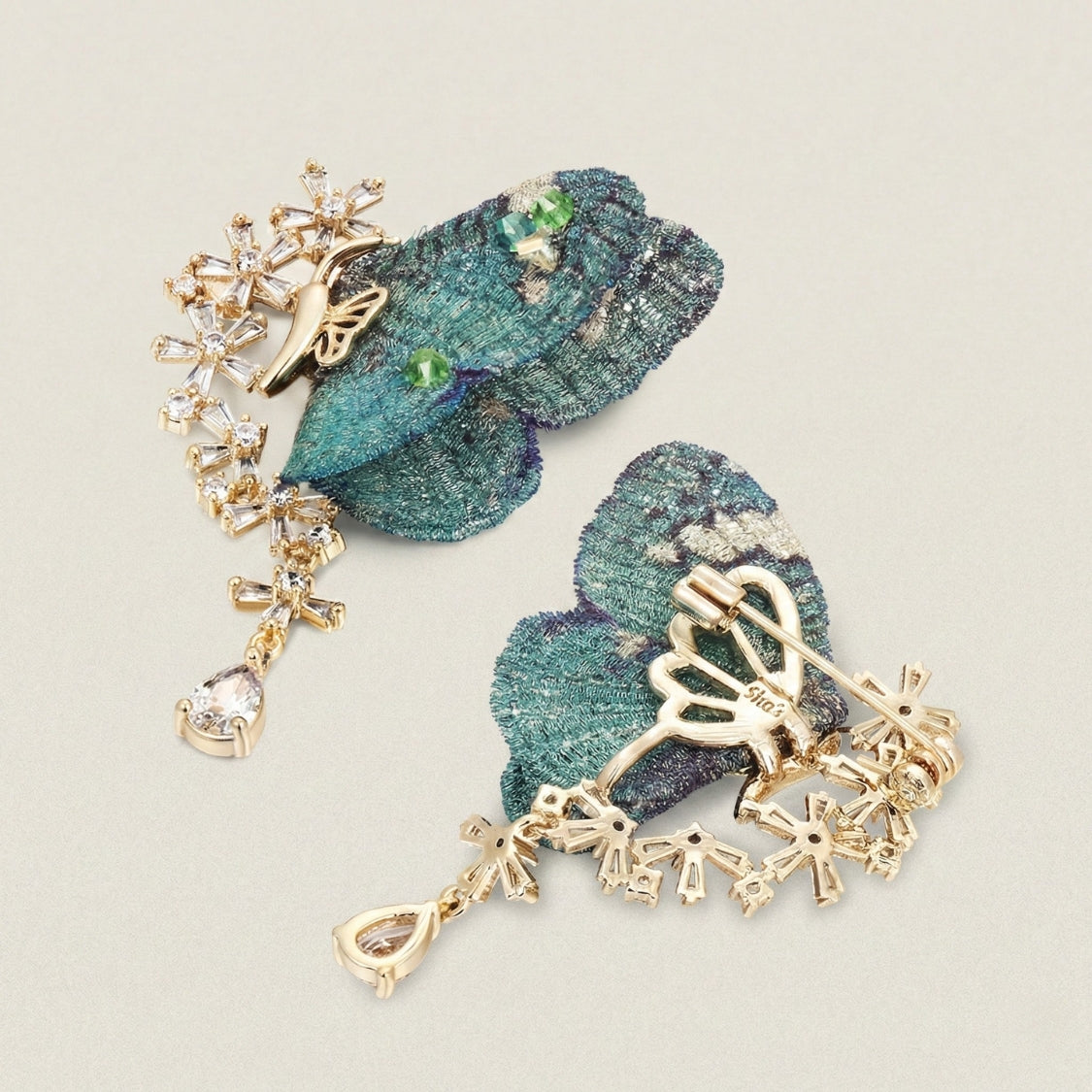 Jardin Gleam Butterfly Brooch