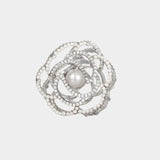 Winter Rose Pearl Éclat Claw Clip