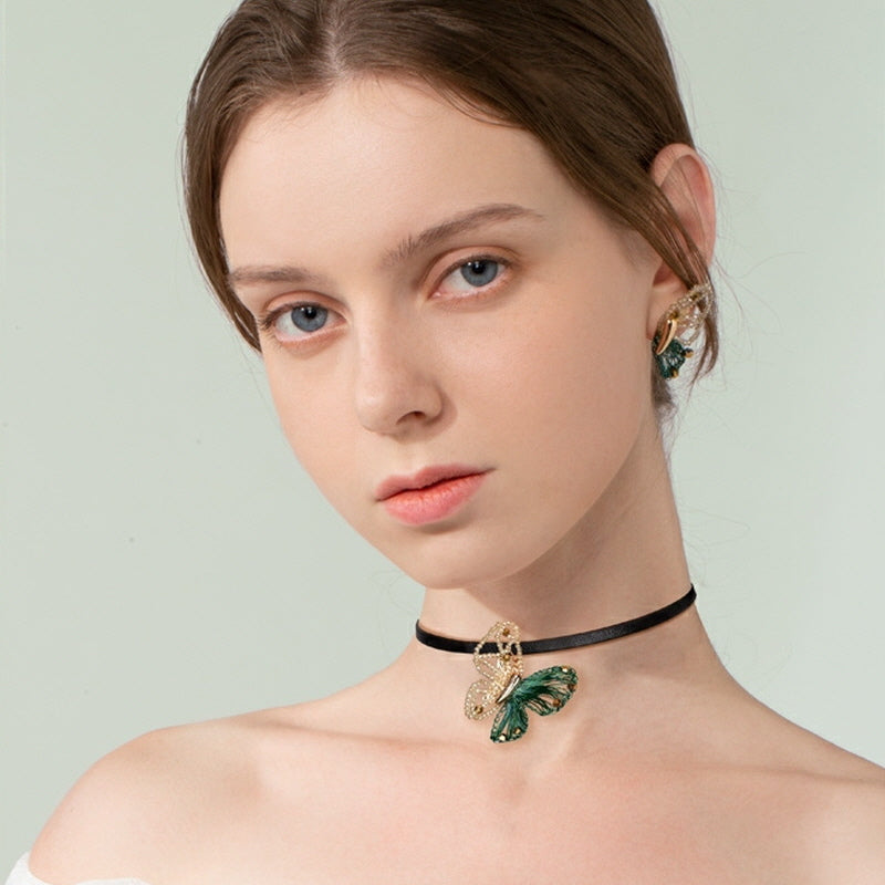 Dream Butterfly Choker Necklace