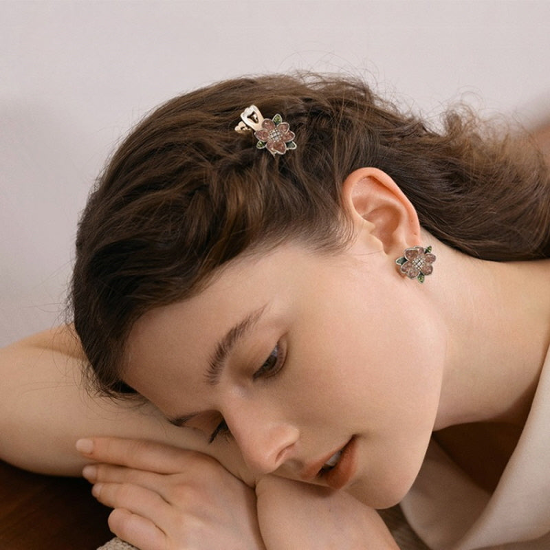 Rosé leaf Charm Hair Clip