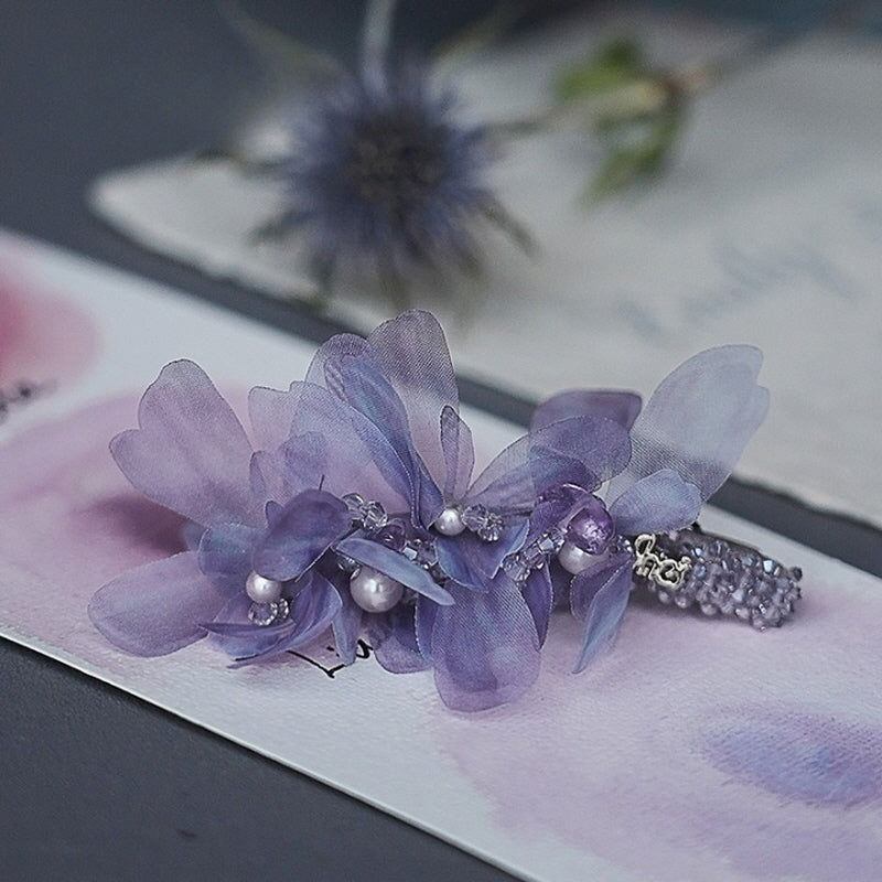 Lavender Petal Whisper Side Clip