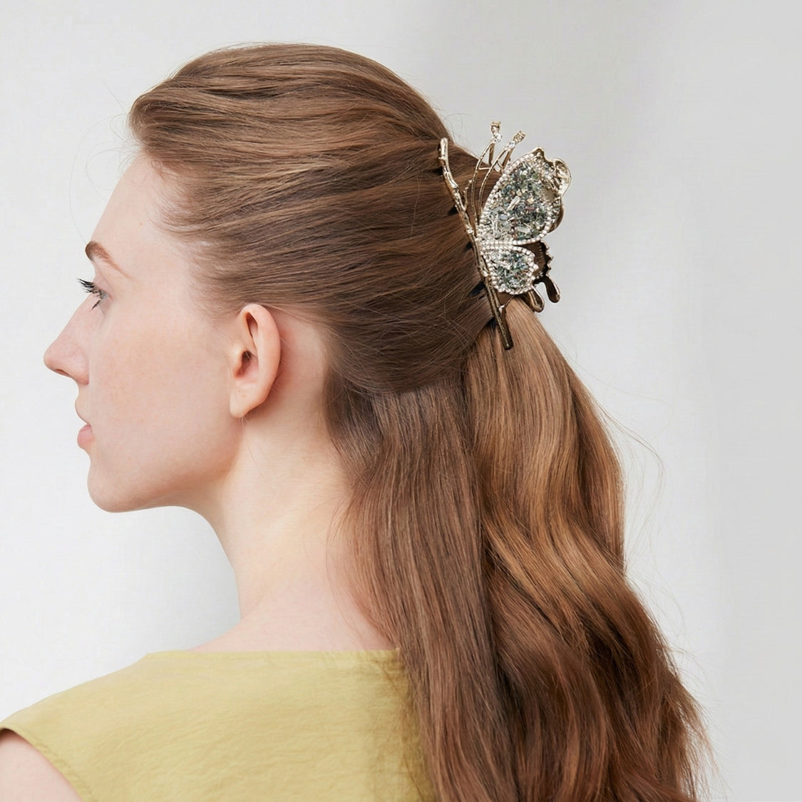 Ardent Grove Butterfly Clip