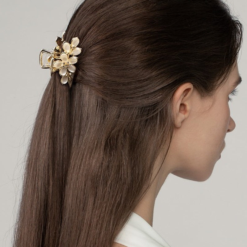 Virgin Lily Flowers Hair Clip