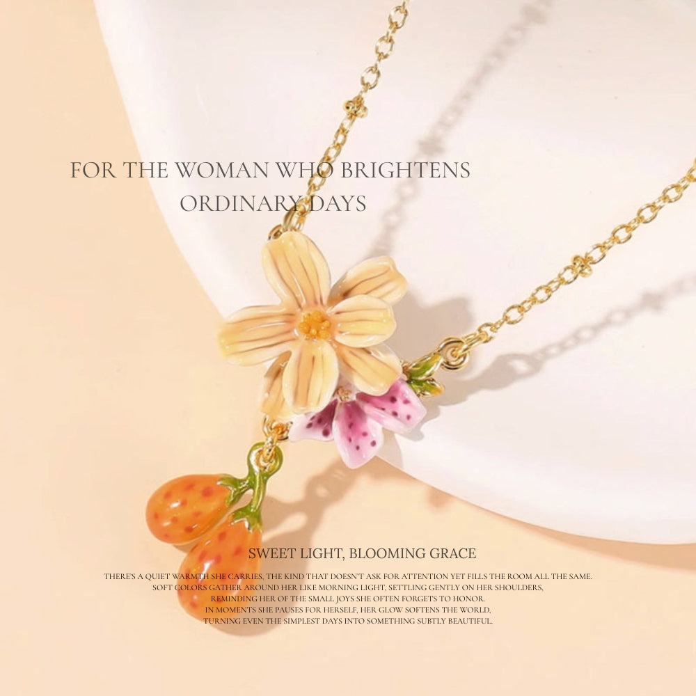 Pearlight Bloom Necklace